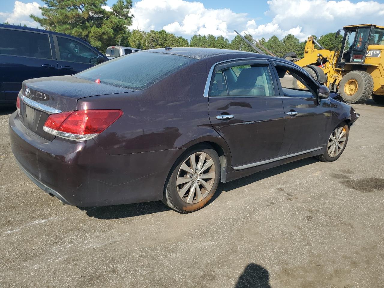 TOYOTA AVALON BASE