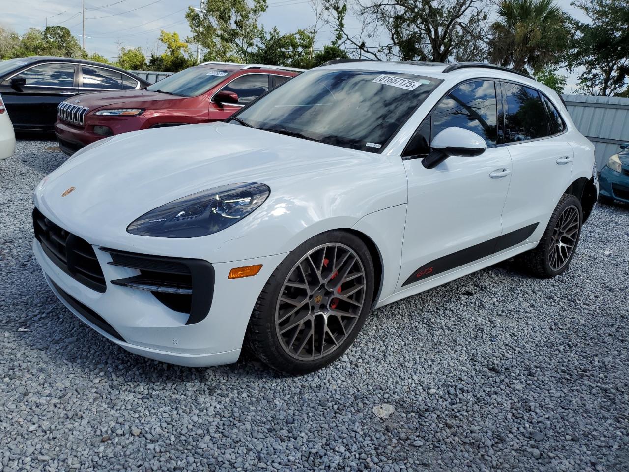 PORSCHE MACAN GTS