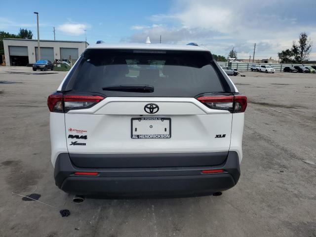 2025 TOYOTA RAV4 XLE #3292588908