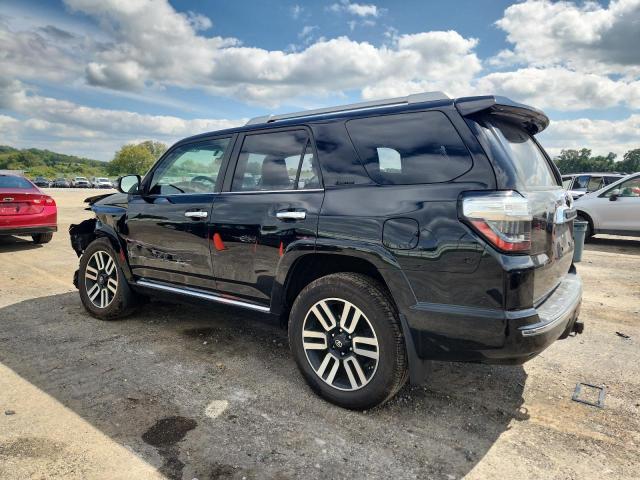 2018 TOYOTA 4RUNNER SR JTEBU5JR7J5532434