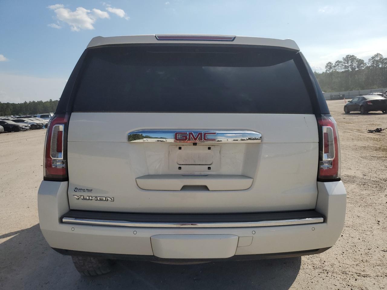 GMC YUKON DENALI