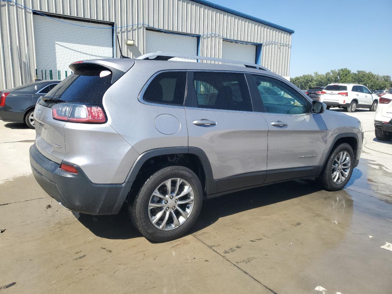 JEEP GRAND CHEROKEE LATITUDE PLUS