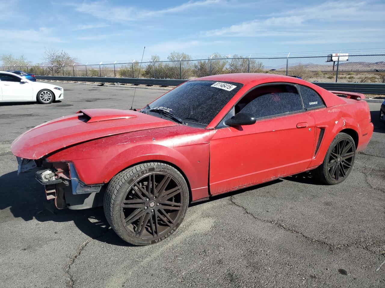  Salvage Ford Mustang