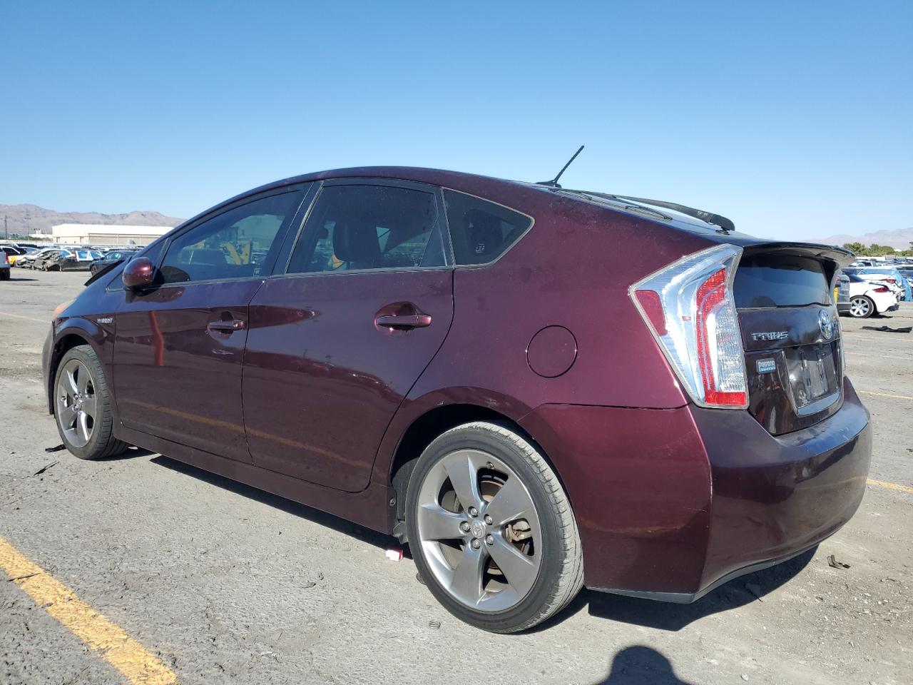 TOYOTA PRIUS