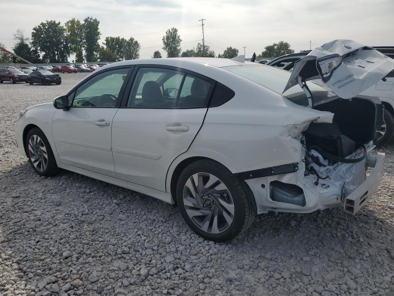 SUBARU LEGACY LIMITED