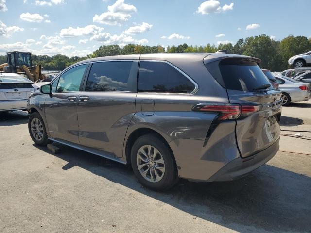 2021 TOYOTA SIENNA LE - 5TDKRKEC0MS006123