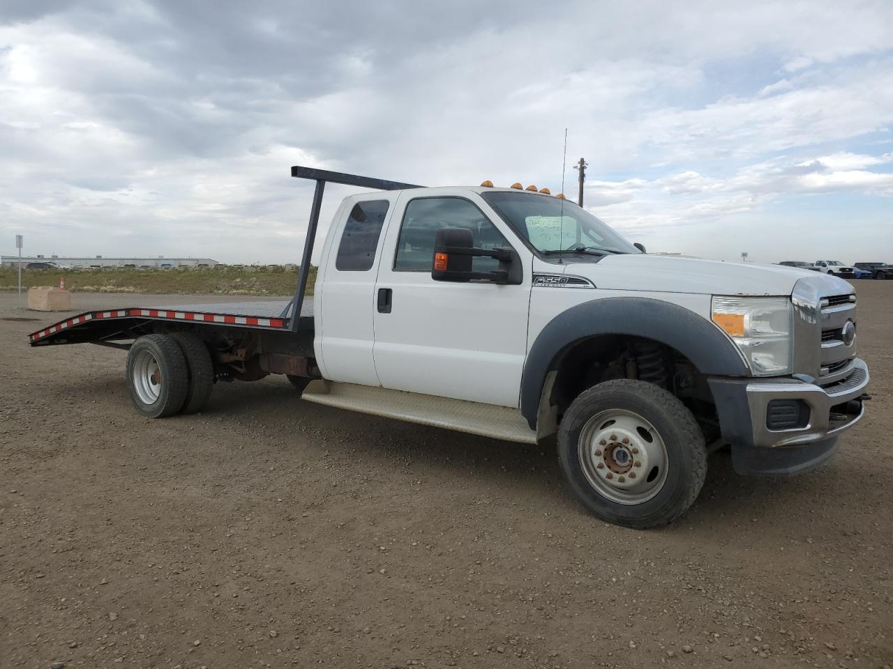 FORD F-550 SUPER DUTY
