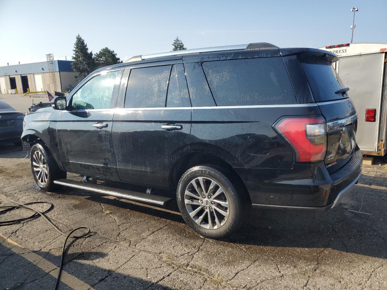 FORD EXPEDITION LIMITED