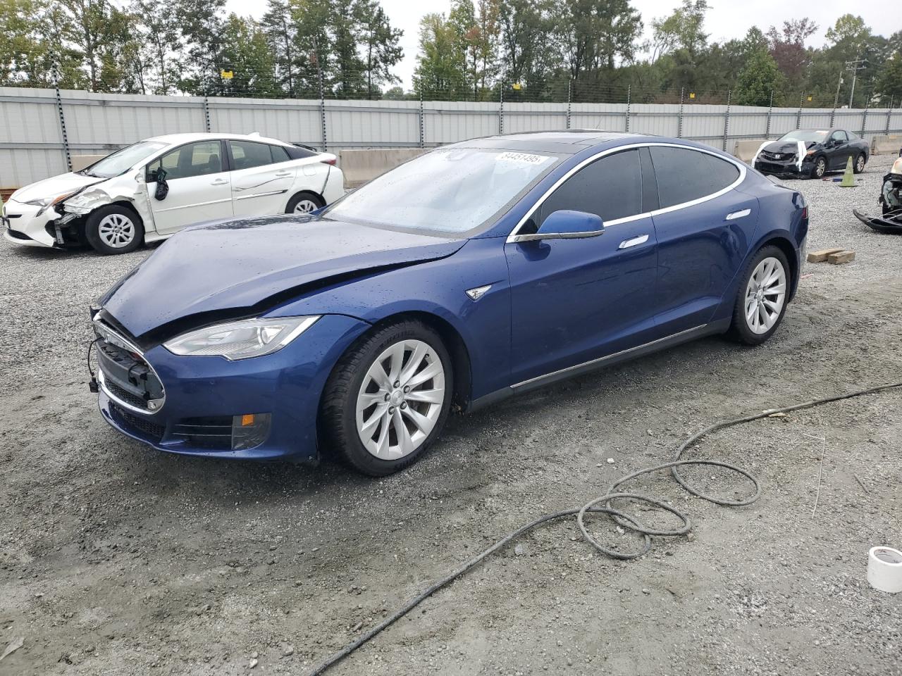 TESLA MODEL S 70D