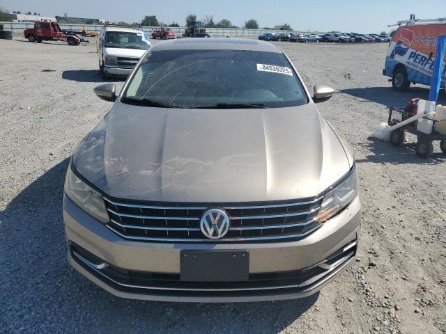 2016 VOLKSWAGEN PASSAT SE - 1VWBS7A37GC037170