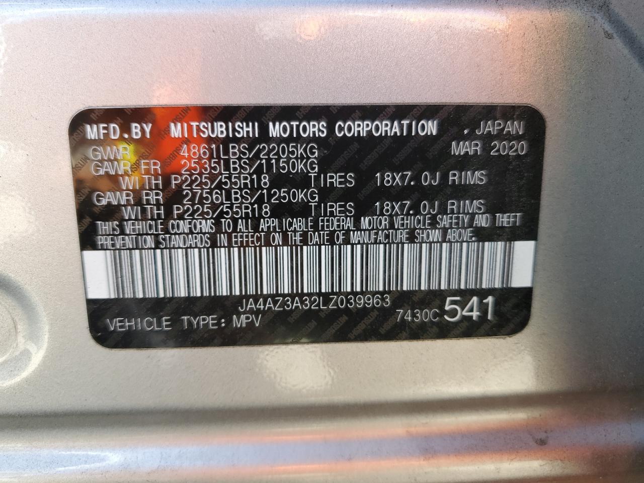 MITSUBISHI OUTLANDER SE