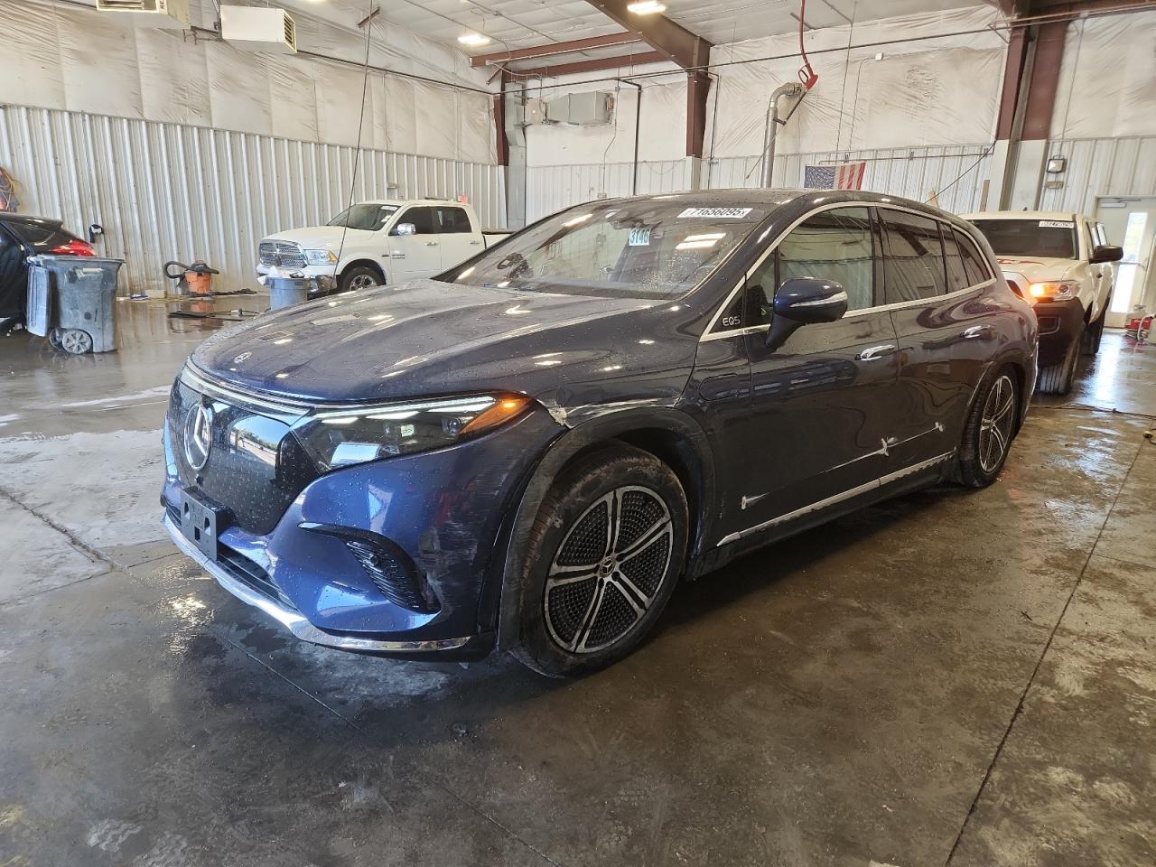 MERCEDES-BENZ EQS SUV 450 4MATIC