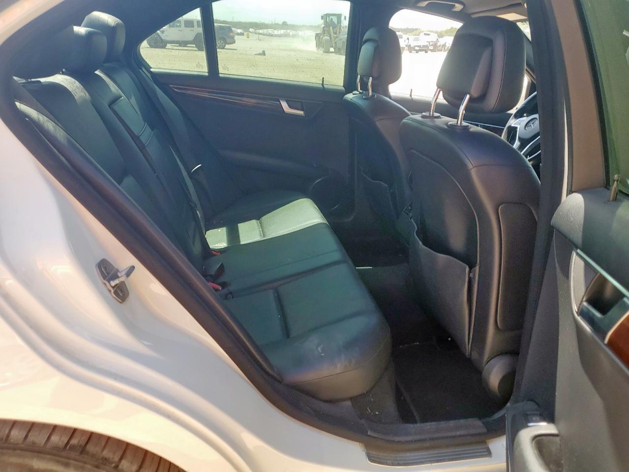 MERCEDES-BENZ C-CLASS 250