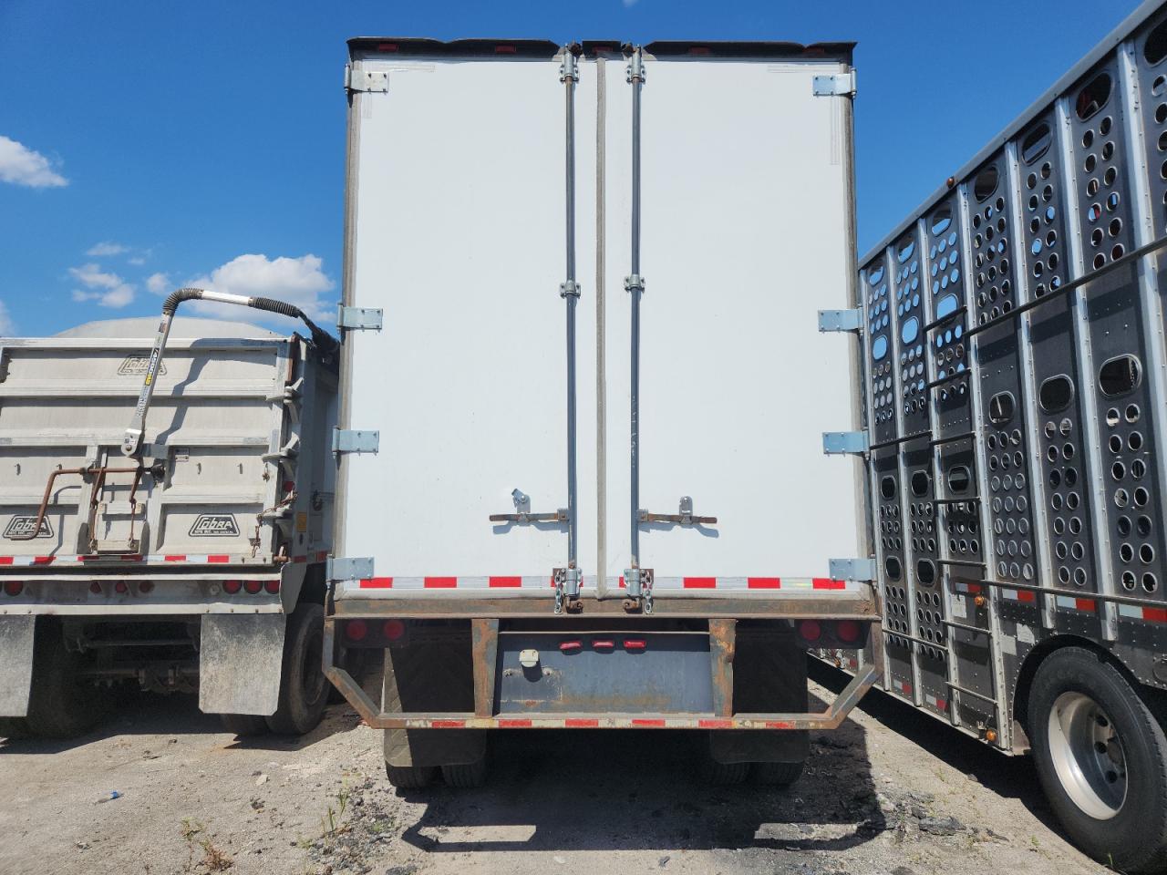 Lot #3273849195 1984 FRUEHAUF UNKNOWN