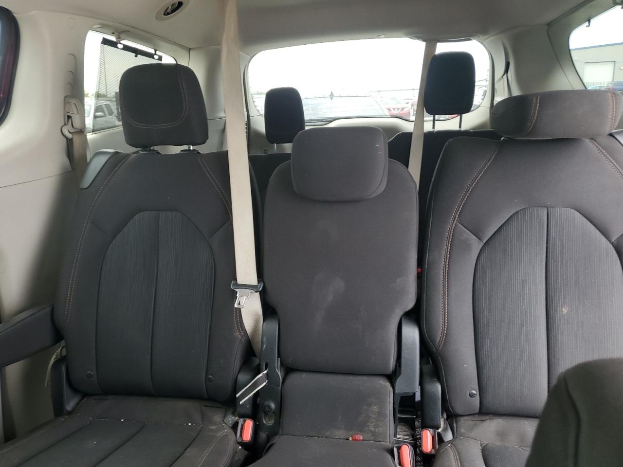 CHRYSLER PACIFICA TOURING L