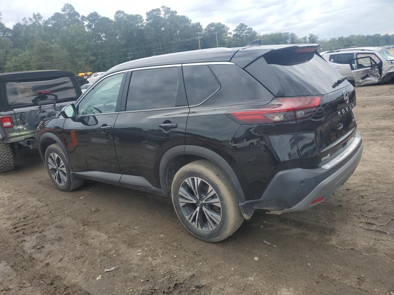 NISSAN ROGUE SV