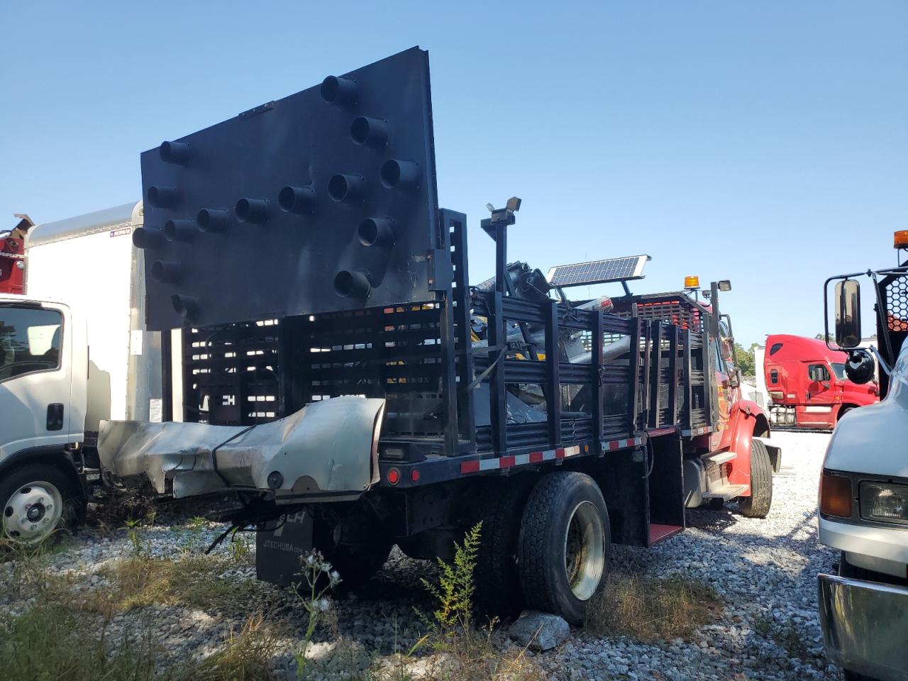 Lot #3245444442 2011 FREIGHTLINER M2 106 MED