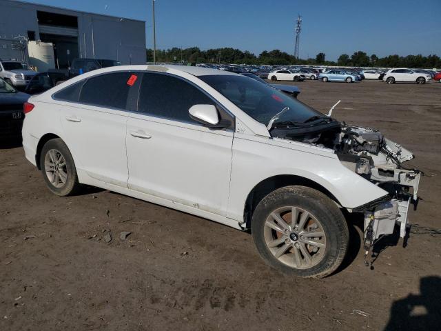 2015 HYUNDAI SONATA SE 5NPE24AF5FH248797