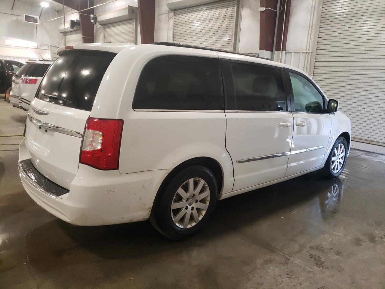 CHRYSLER TOWN & COUNTRY TOURING