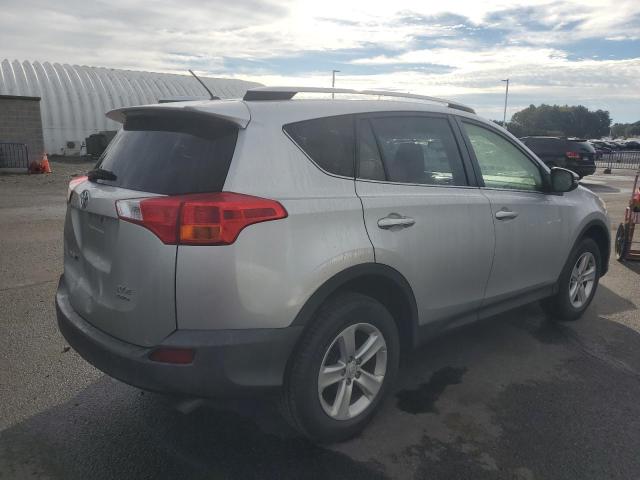 TOYT RAV4 XLE 2013 JTMRFREV9D5028077 photo #4