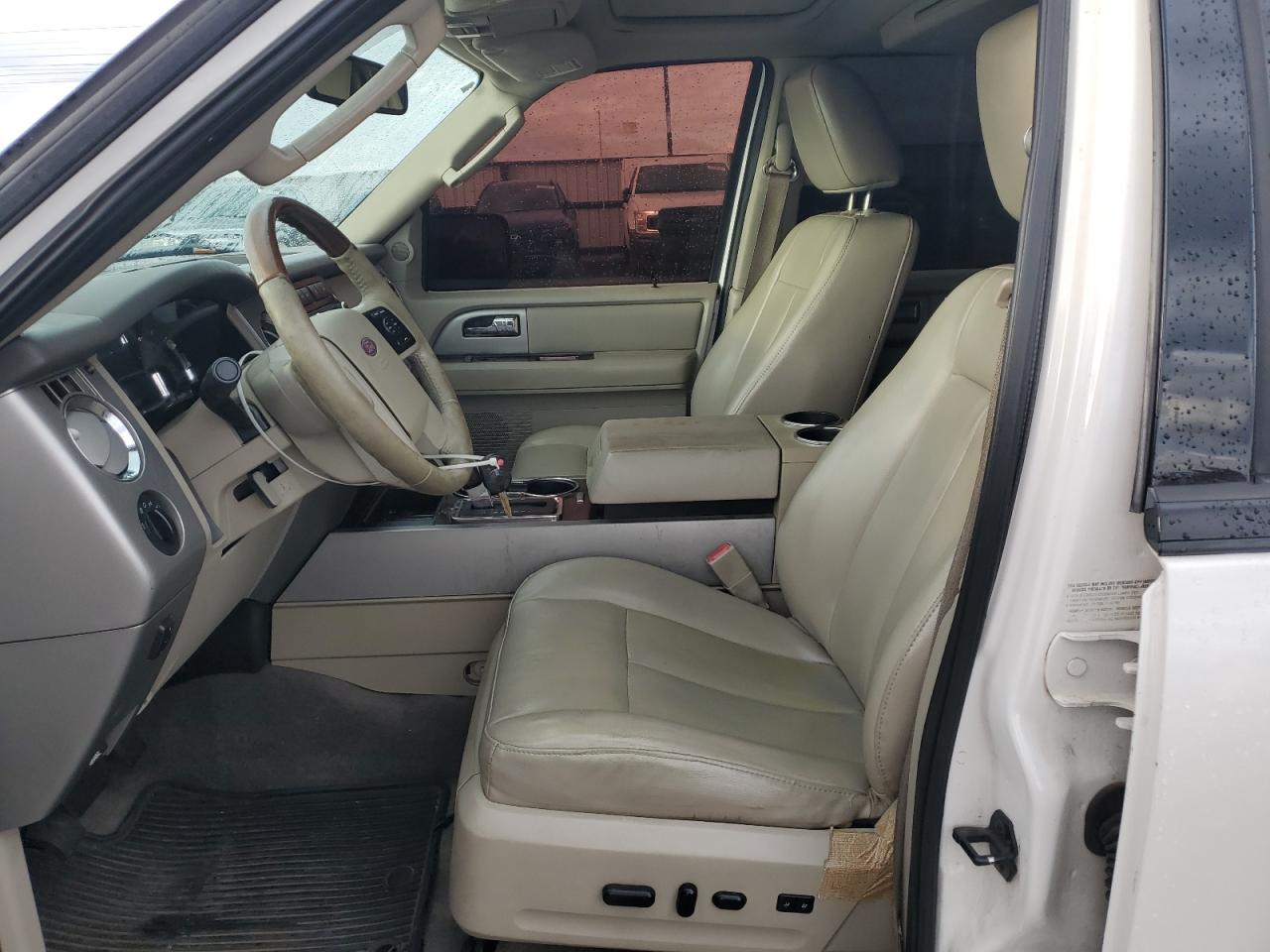 FORD EXPEDITION LIMITED