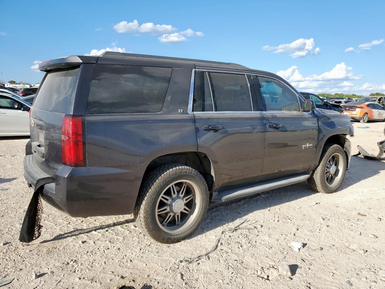 CHEVROLET TAHOE C1500 LT