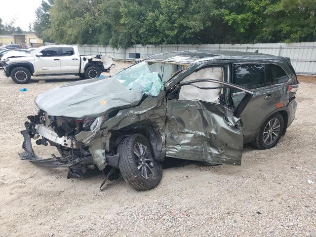 2019 TOYOTA HIGHLANDER SE - 5TDJZRFH5KS736556