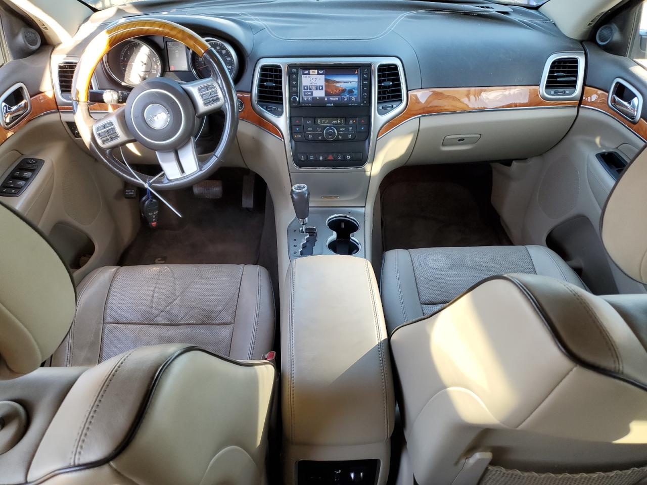 JEEP GRAND CHEROKEE OVERLAND