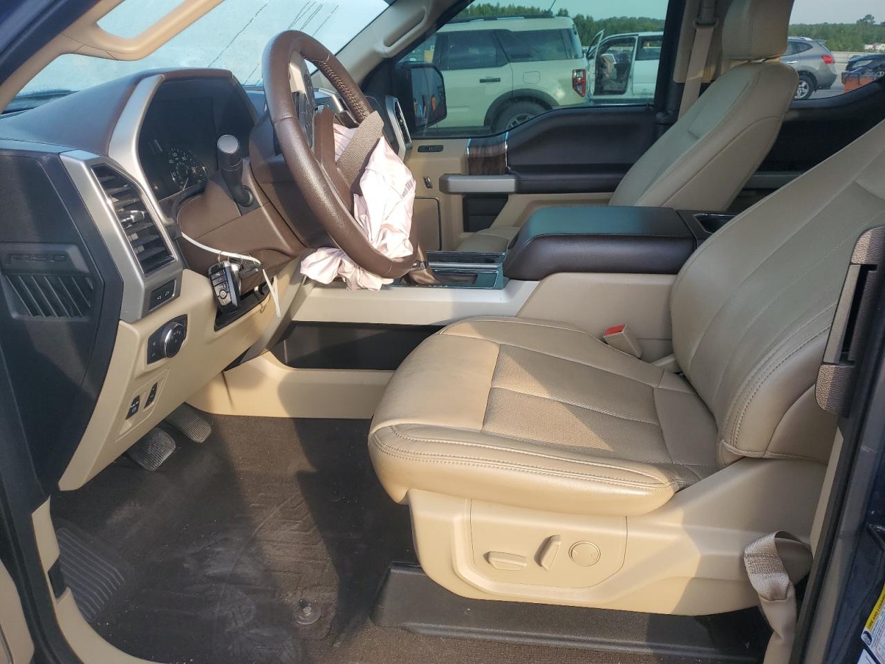 FORD F-150 SUPER CAB