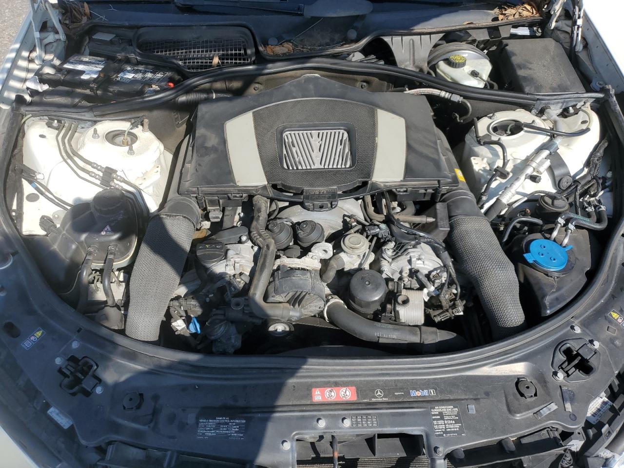 MERCEDES-BENZ S-CLASS 550