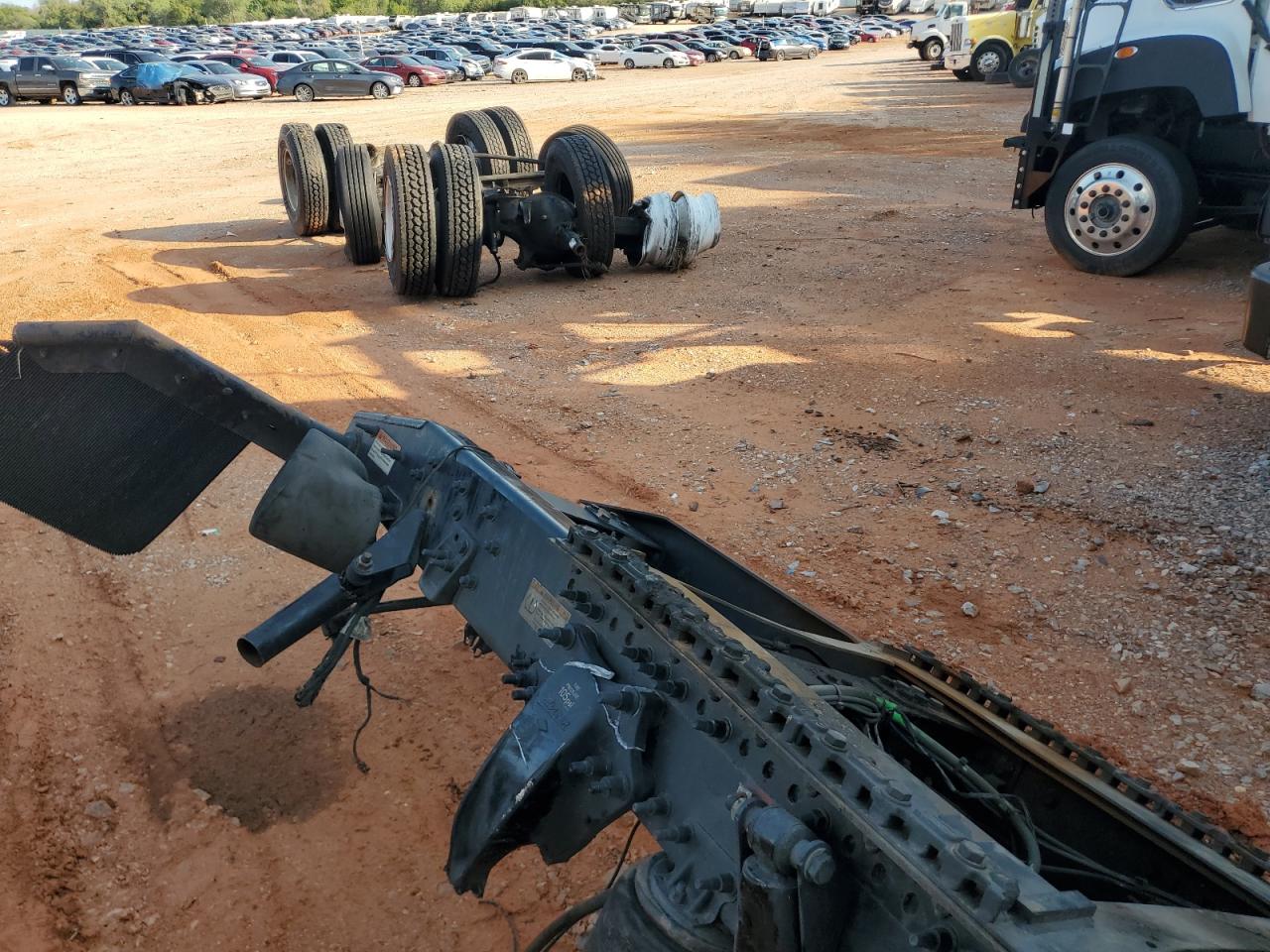 Lot #3258826805 2020 FREIGHTLINER CASCADIA 1