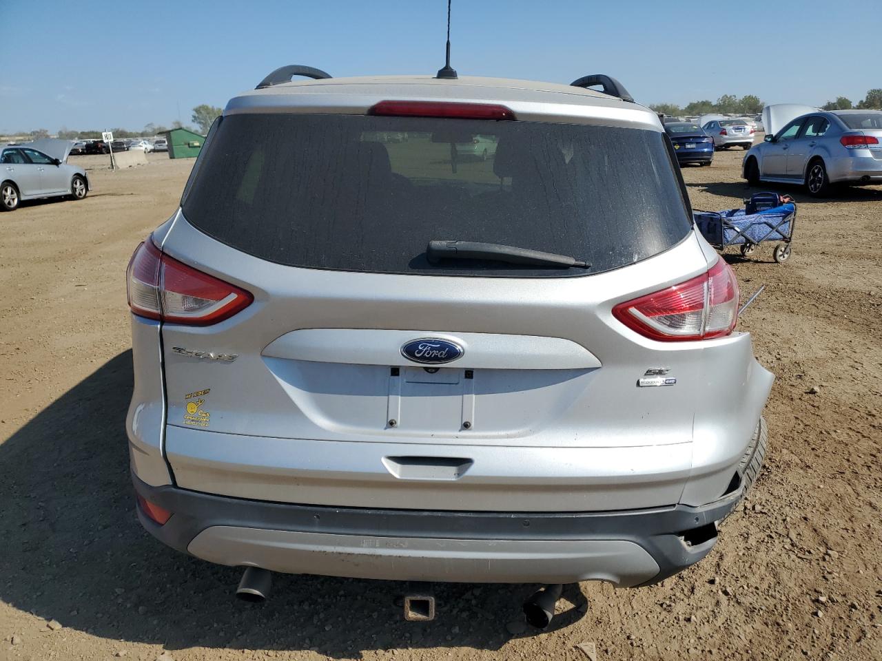 FORD ESCAPE SE