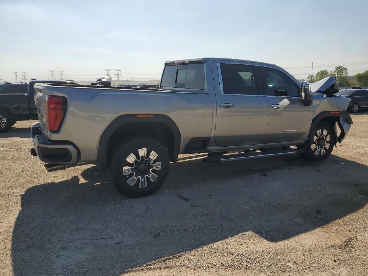 GMC SIERRA K2500 DENALI