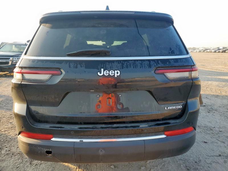 2025 JEEP GRAND CHER - 1C4RJJAG2S8642102