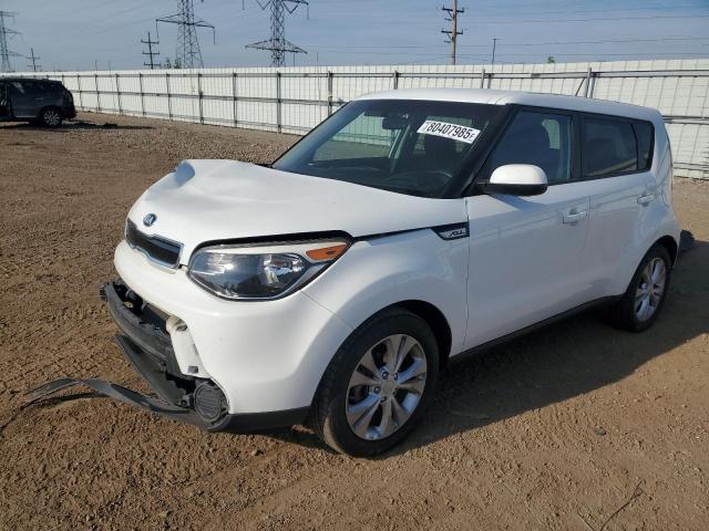 2015 KIA SOUL + - KNDJP3A52F7163700