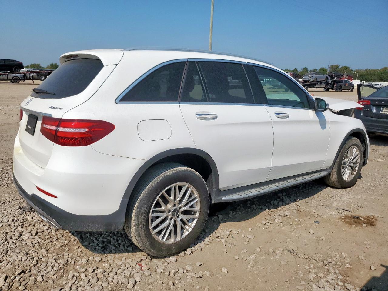 MERCEDES-BENZ GLC-CLASS 300 4MATIC