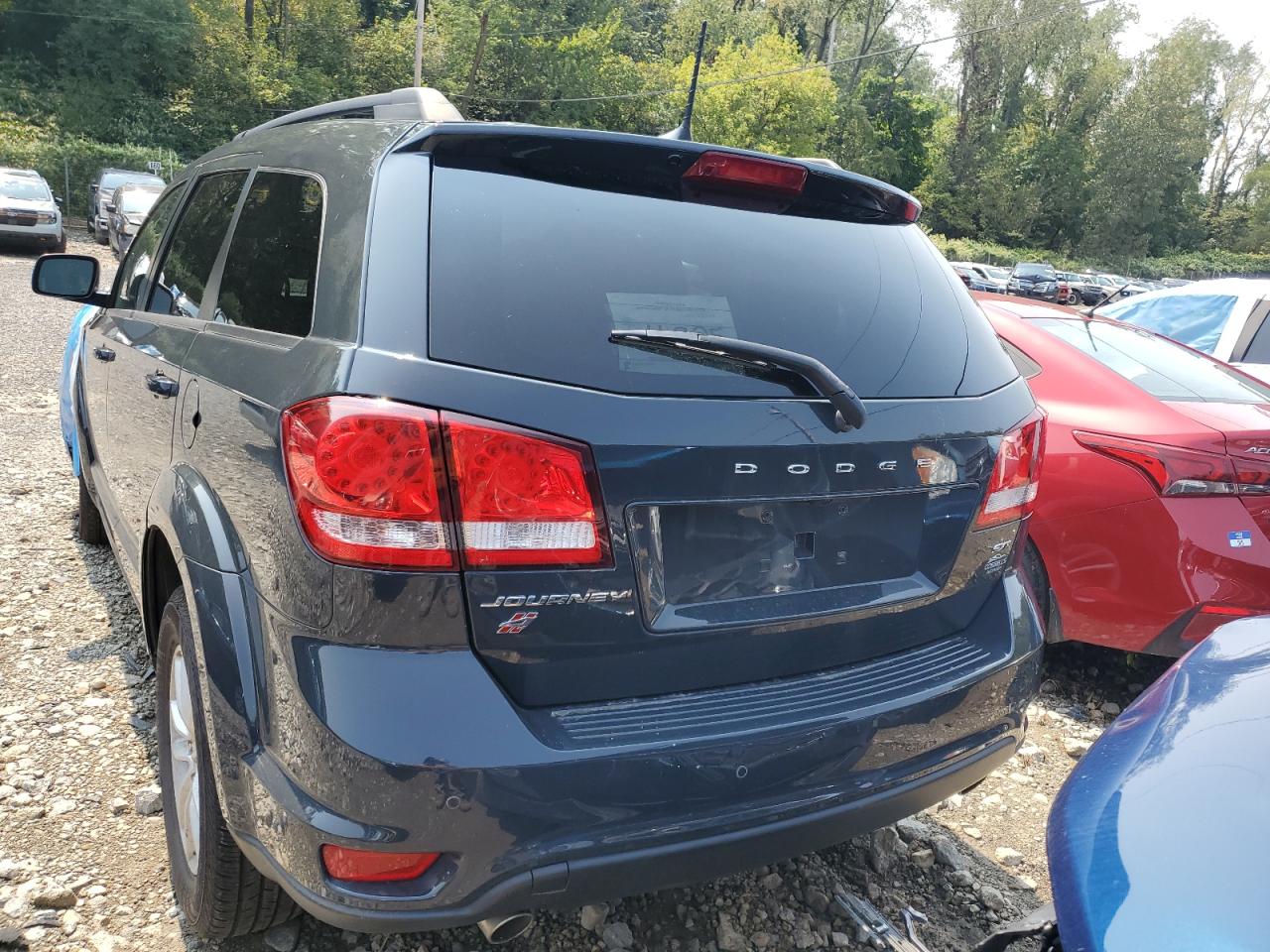 DODGE JOURNEY SXT