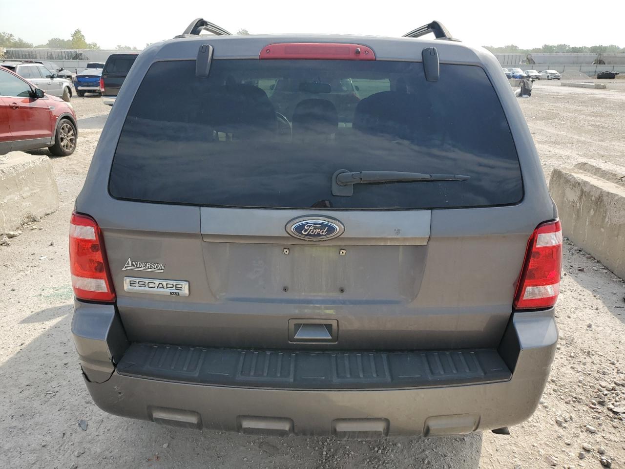 FORD ESCAPE XLT