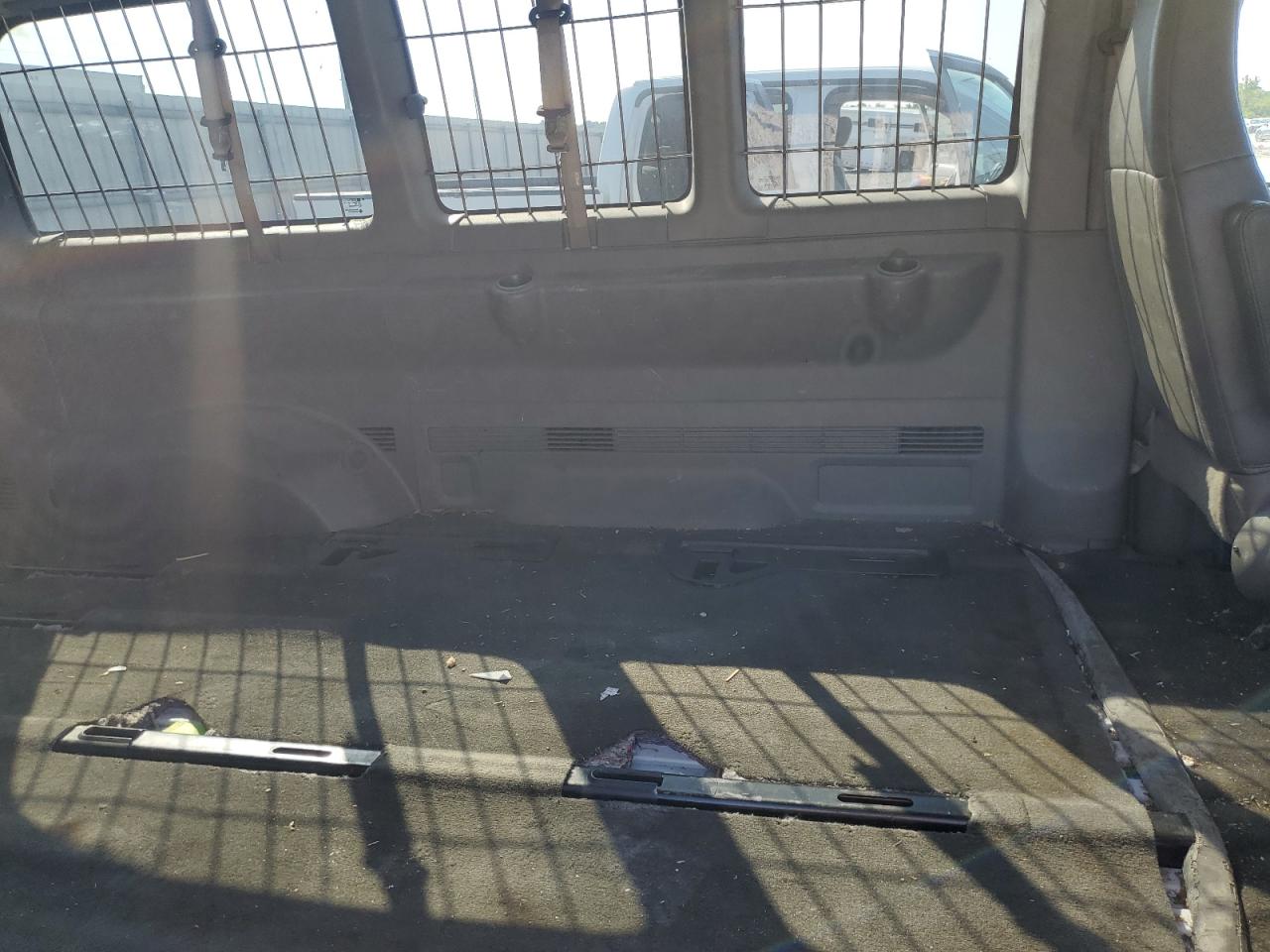 CHEVROLET EXPRESS LT