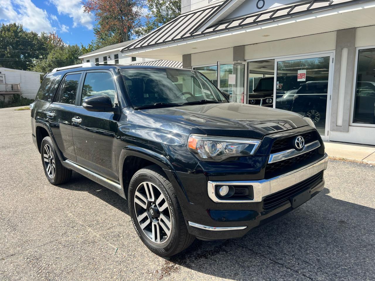 TOYOTA 4RUNNER SR5