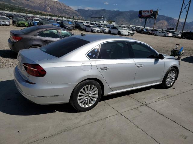 2017 VOLKSWAGEN PASSAT SE 1VWBT7A34HC002357