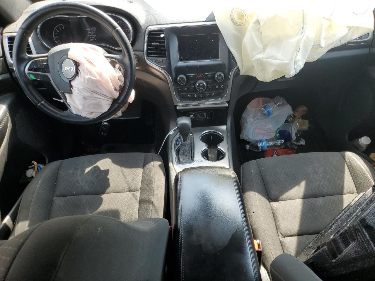 JEEP GRAND CHEROKEE LAREDO