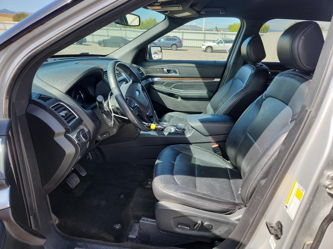 FORD EXPLORER LIMITED