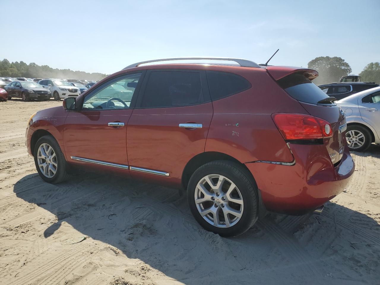 Lot #3310393958 2013 NISSAN ROGUE S