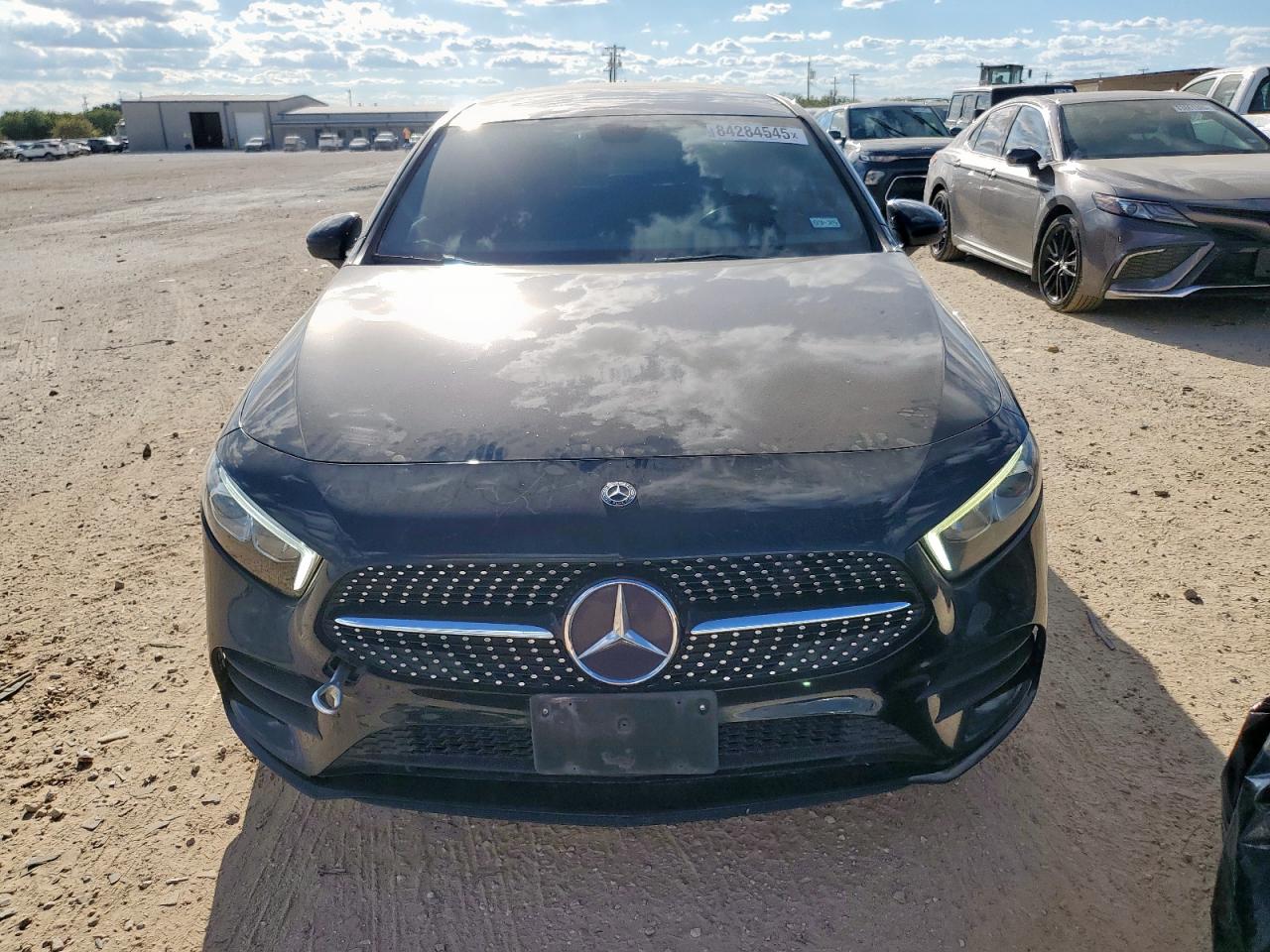 MERCEDES-BENZ A-CLASS 220