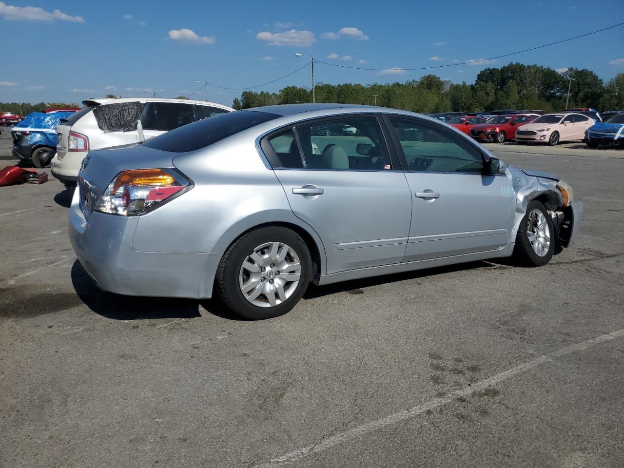 NISSAN ALTIMA BASE