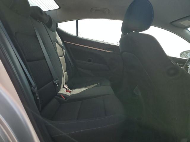 2018 HYUNDAI ELANTRA SE 5NPD84LF6JH235556