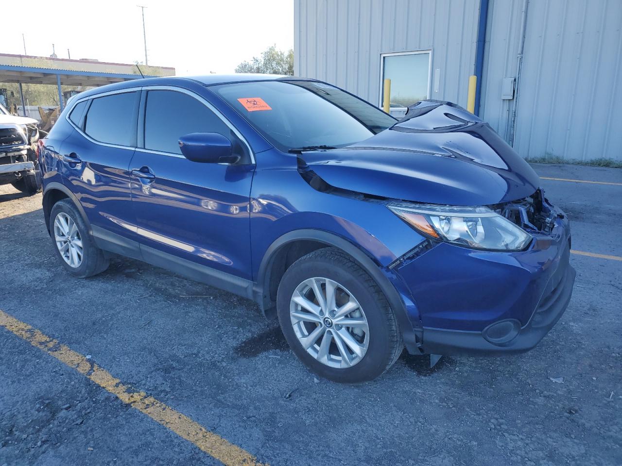 NISSAN ROGUE SPORT S