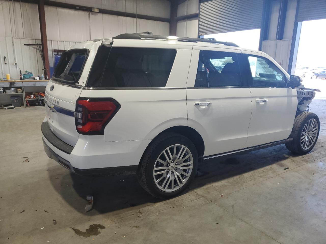 FORD EXPEDITION LIMITED