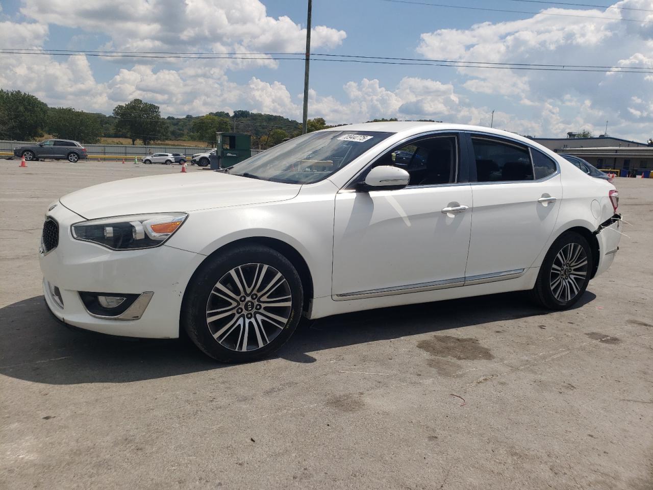 KIA CADENZA PREMIUM